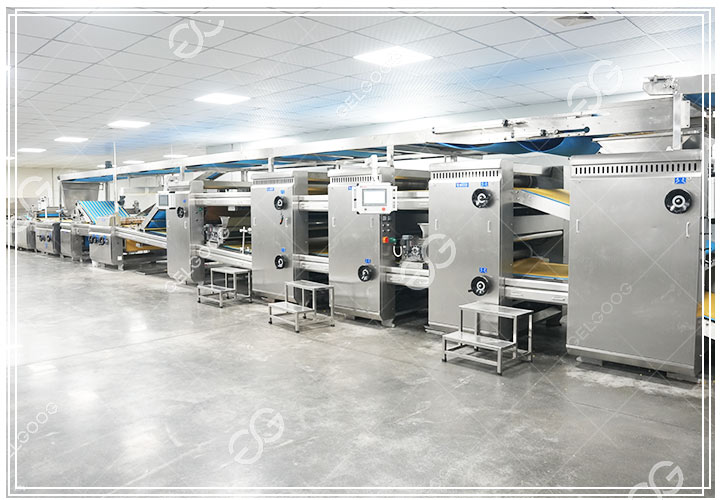 Machine de fabrication de biscuits durs